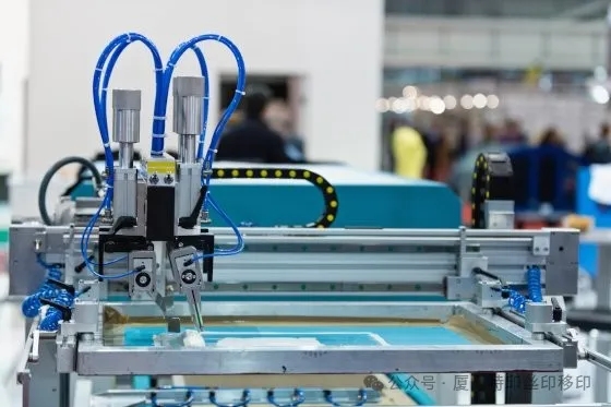 b51af3d5-e197-49bb-a203-5c70be4eb178